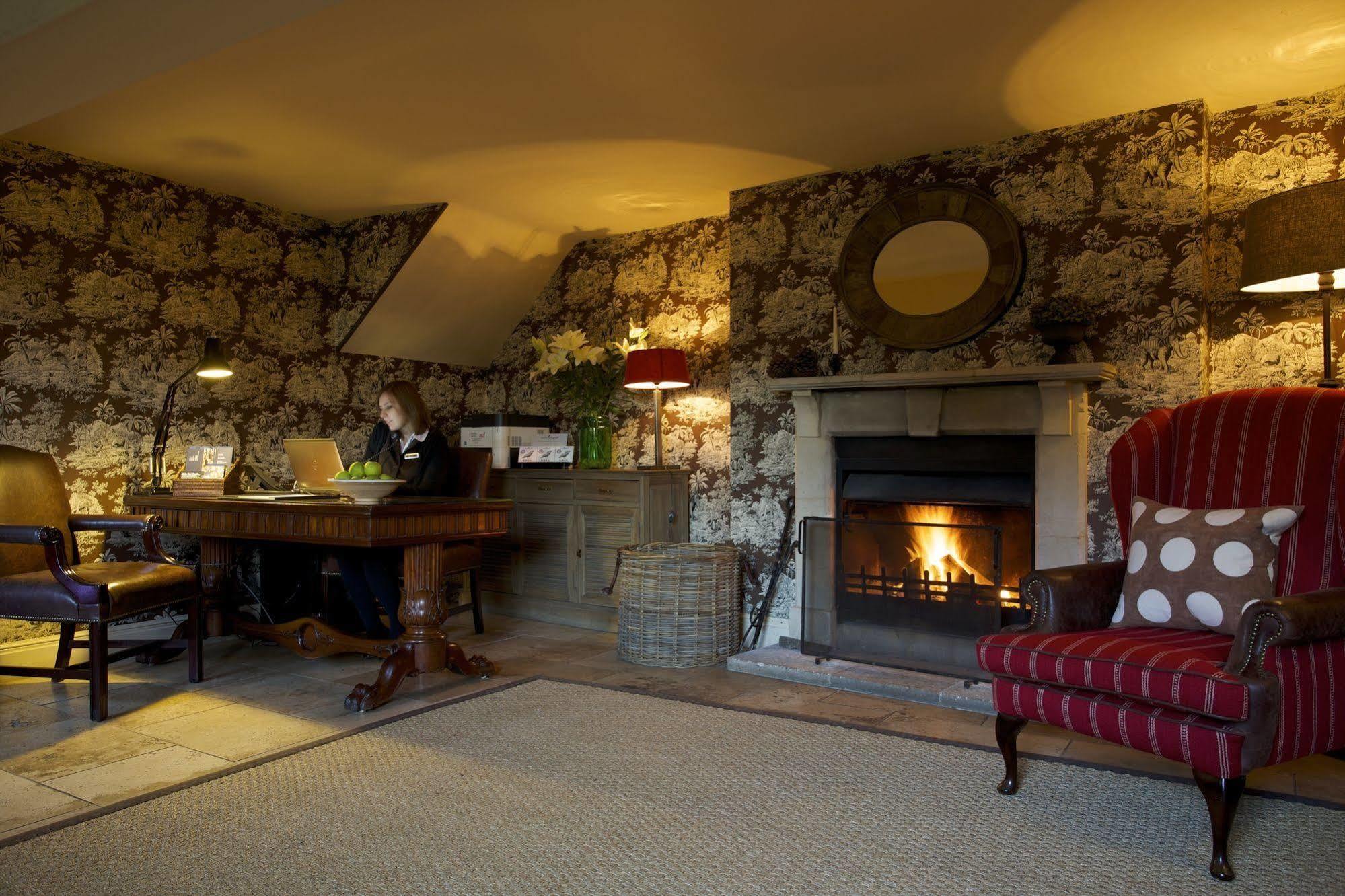 The Close Hotel Tetbury Extérieur photo