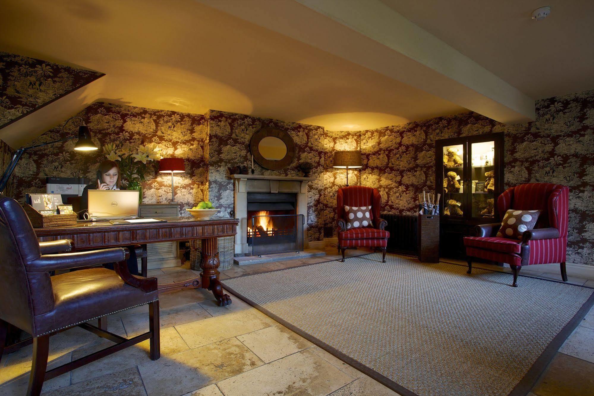 The Close Hotel Tetbury Extérieur photo